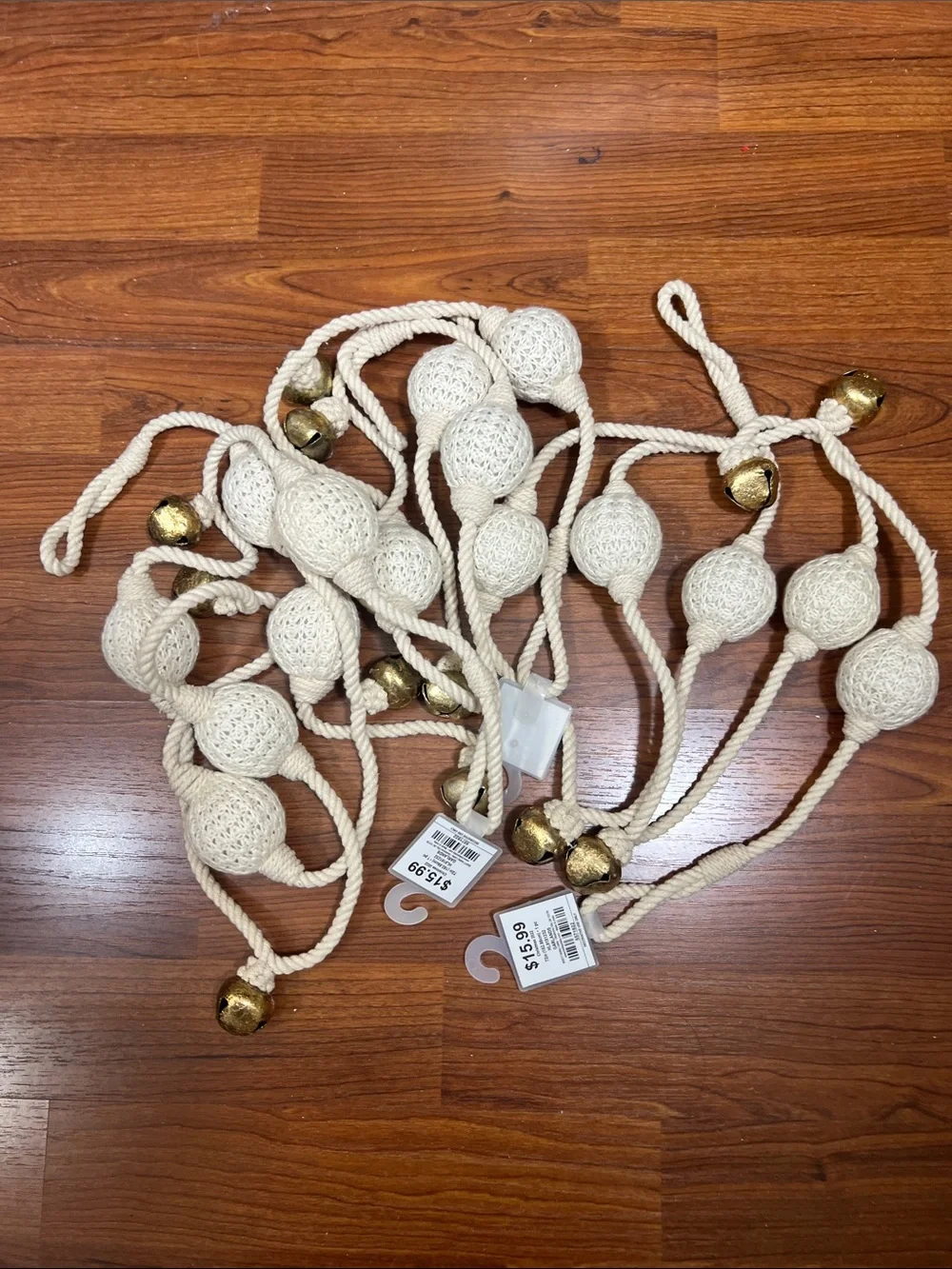 Crochet Ball and Bell Garland Bundle 3 Stands Cream & Gold NWT